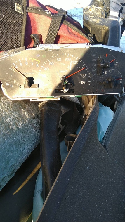 На трассе Тюмень — Ханты-Мансийск водитель «Мицубиси» погиб после столкновения с большегрузом