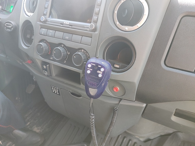 В Тюмени полицейские спасли из пожара четырех человек