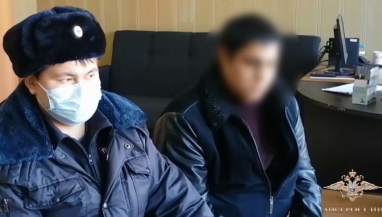 скрин с видео МВД