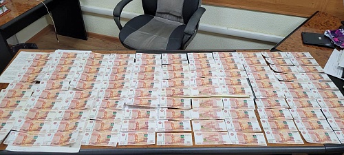 В Тюмени за взятку таможеннику предпринимателю предстоит заплатить штраф в 1,4 миллиона рублей