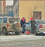 В Тюмени нашли мертвого человека в машине