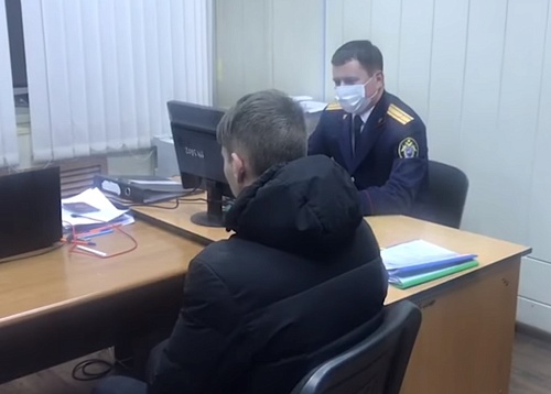 За сообщения о минировании школ в Тюмени судят подростков из Красноярска