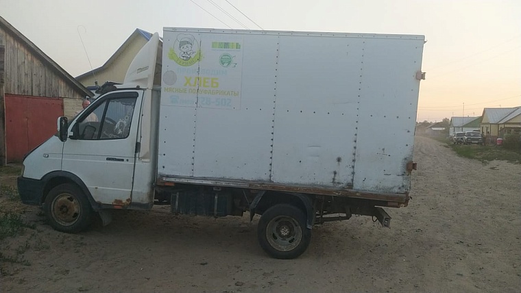 "Наехал на мешок с мусором". В тюменском селе нашли водителя, насмерть сбившего пешехода на трассе