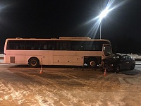 Смертельное ДТП: на встречной полосе Hyundai Solaris врезался в автобус