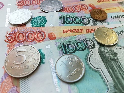 В Ишиме многодетного отца обвинили в коммерческом подкупе на 12 тысяч рублей