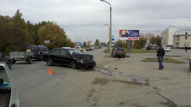 Авария на развязке Федюнинского: младенец погиб, трое в больнице