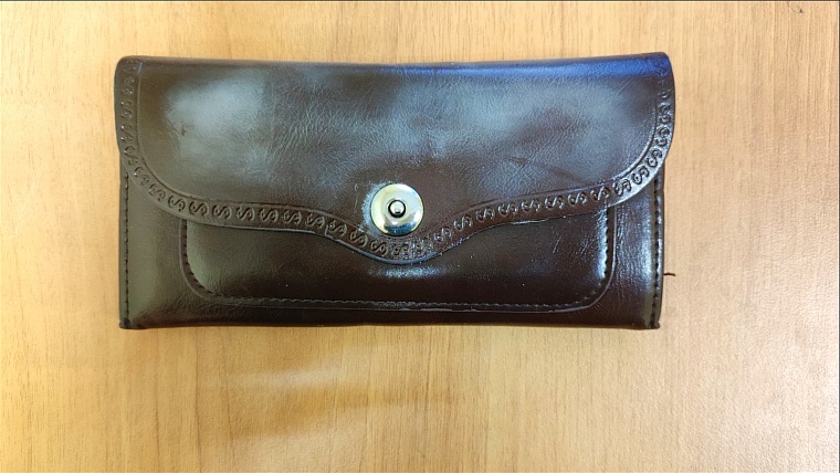 У сотрудницы тюменского железнодорожного вокзала взломали шкафчик и украли деньги