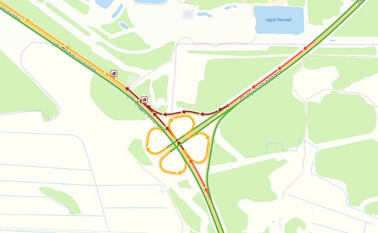 От кабины ничего не осталось: на объздной дороге Тюмень - Боровский столкнулись два грузовика