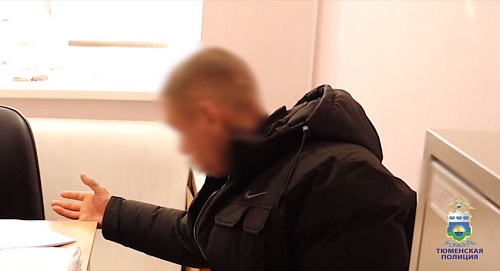 В Ишиме пьяный грабитель требовал в магазине алкоголь, продукты и деньги