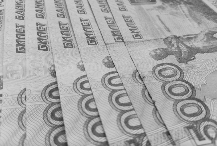 Тюменец отмывал деньги телефонных мошенников, установив в квартире сим-боксы