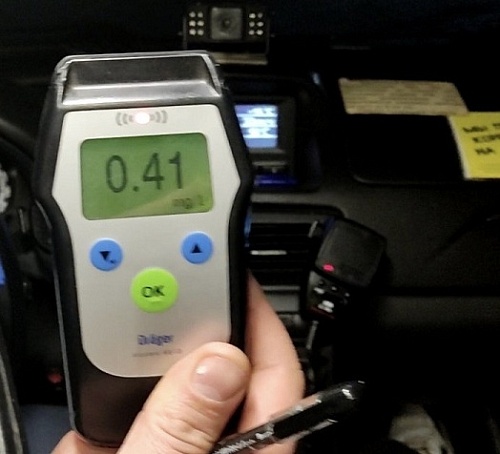 Оба пьяные и без прав: два друга задержаны нетрезвыми за рулем в Тюменской области