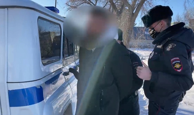 Тюменец спрятал наркотики в пластилине