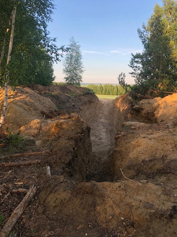 Древний курган в Ингальской долине разрыли экскаватором