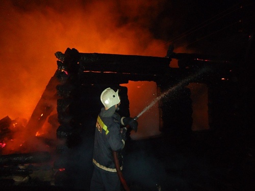 Под Тюменью горел хостел