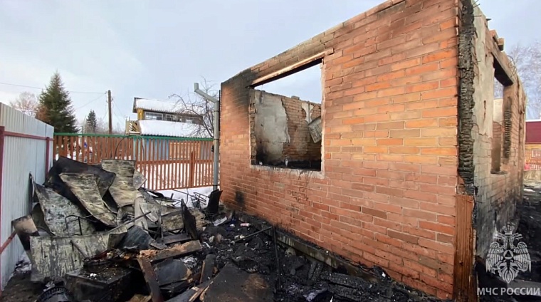 В тюменском СНТ на пожаре погиб мужчина