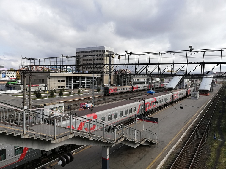 В Тюмени электричка сбила двух женщин