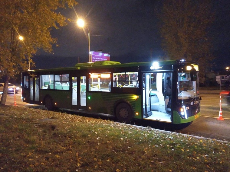 В пассажирском автобусе на улице 30 лет Победы пострадал трехлетний малыш