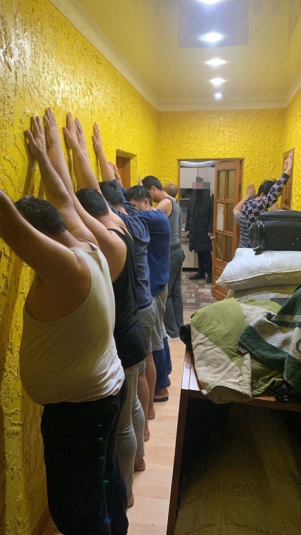 В Тюменской области перекрыли канал незаконной миграции