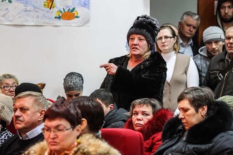 Мэрия Тюмени объяснила погорельцам с Олимпийской, как жить дальше