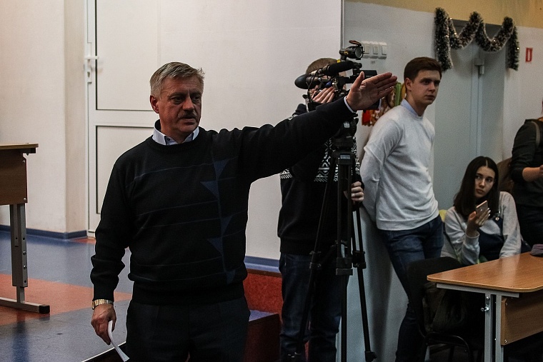 Мэрия Тюмени объяснила погорельцам с Олимпийской, как жить дальше