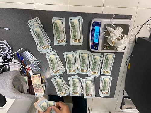 В Тюмени ФСБ перекрыла международный канал контрабанды драгметаллов