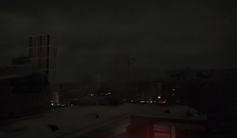 Часть Тюмени больше двух часов провела без света: что происходило