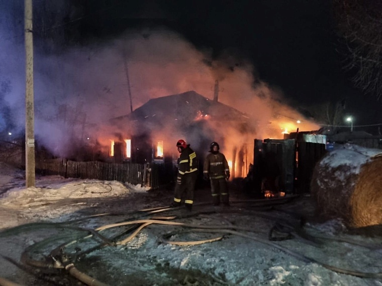 На пожаре в Нижней Тавде погиб человек