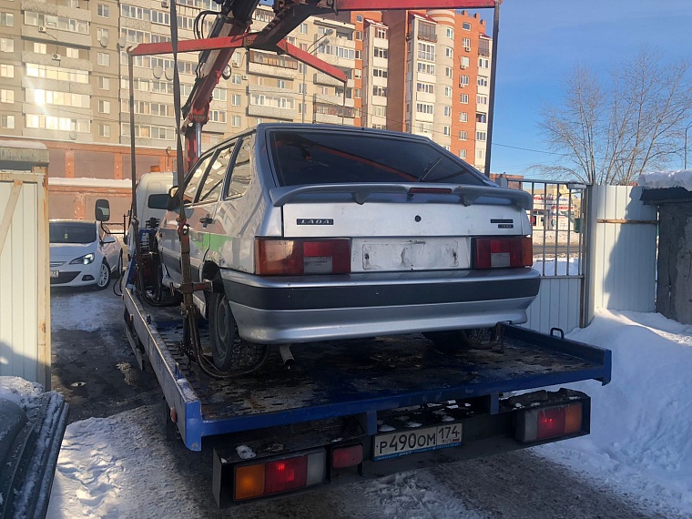 16-летнего подростка за рулем "Лады" поймали в центре Тюмени