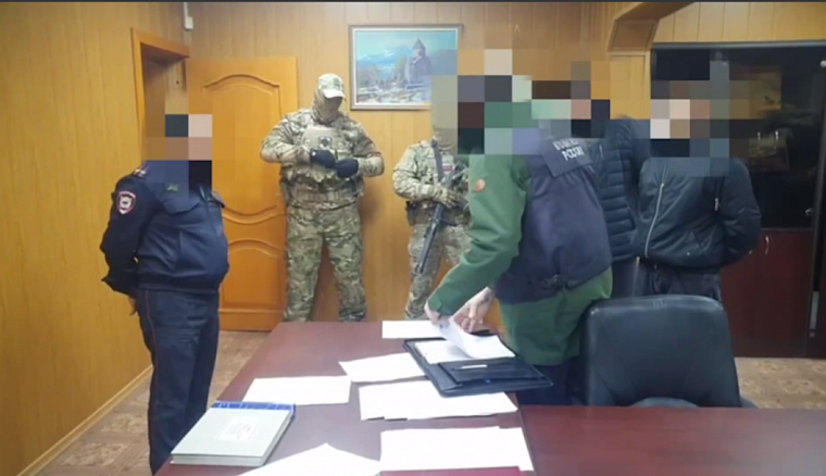 В ХМАО начальнику отдела полиции грозит 10 лет тюрьмы за превышение должностных полномочий