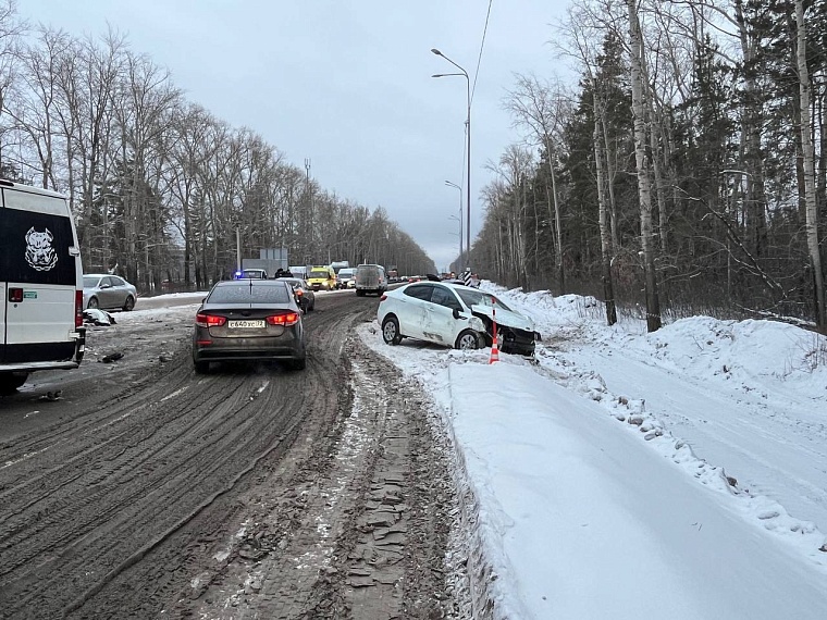 Под Тюменью произошло массовое ДТП