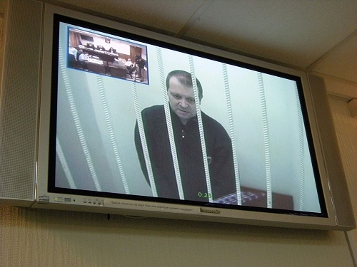 Обманутые кредиторы не грозили директору продбазы за похищенные 65 млн рублей