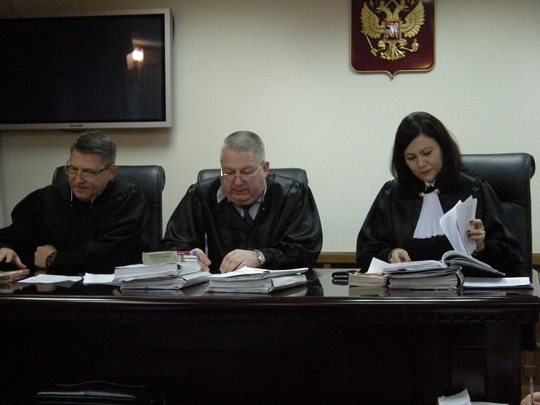 Обманутые кредиторы не грозили директору продбазы за похищенные 65 млн рублей