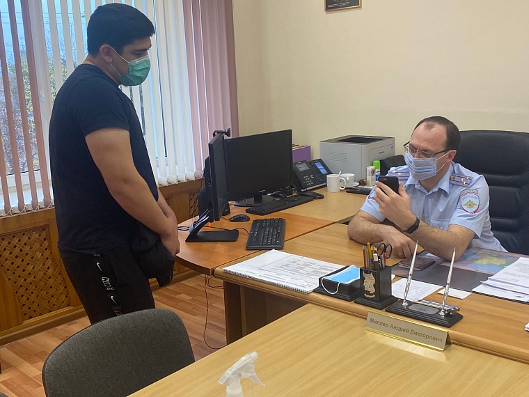 В Тюмени задержали автолюбителя, который проехался по мосту Влюбленных