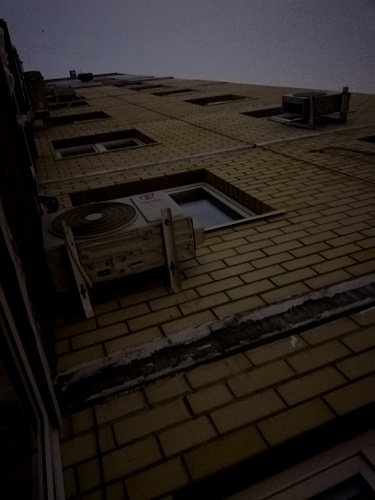 В Заречных микрорайонах Тюмени второй день подряд отключают свет