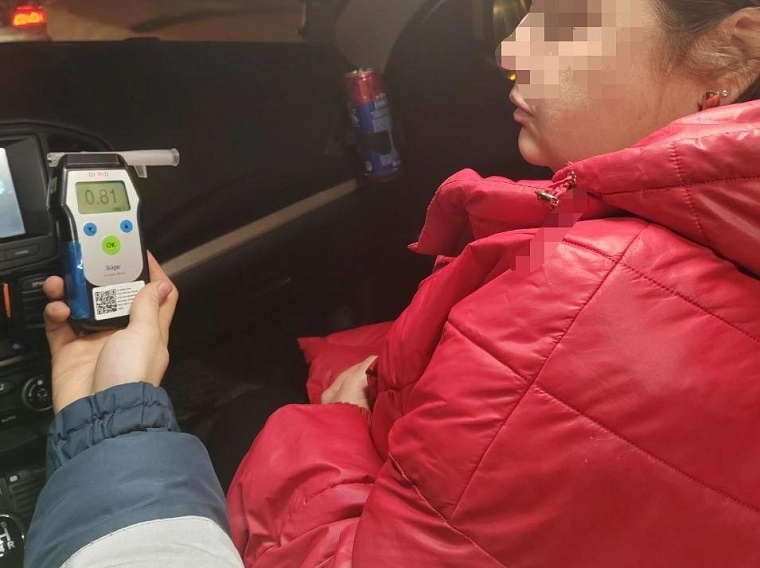 Неудачная ночь с подругами: жительницу Заводоуковска остановили пьяной за рулем