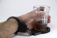В Тюмени задержали пьяного на угнанной машине