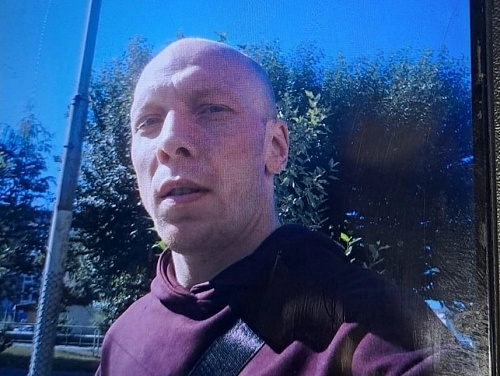 В Тюмени пропал мужчина с татуировкой волка