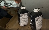 Водка и коньяк в пятилитровой таре: в Нижневартовске полицейские изъяли 850 литров суррогата