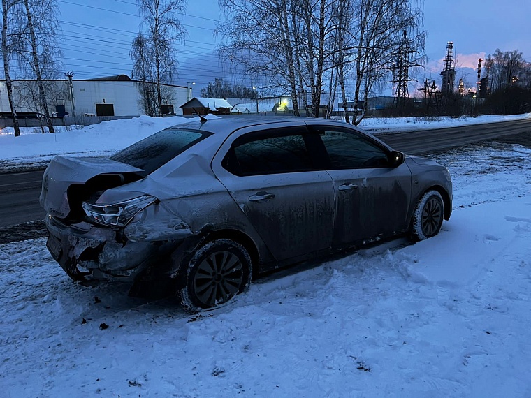 Трое детей попали в ДТП под Тюменью