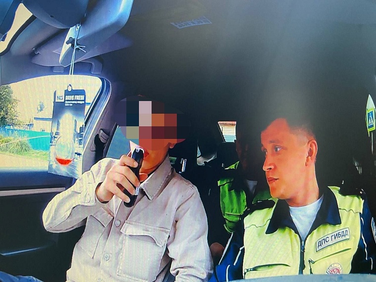 Пьяный бесправник на чужой машине поехал в Голышманово. Зачем — не помнит