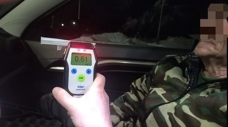 «Пил только квас»: в Тюменской области пьяного селянина отстранили от вождения