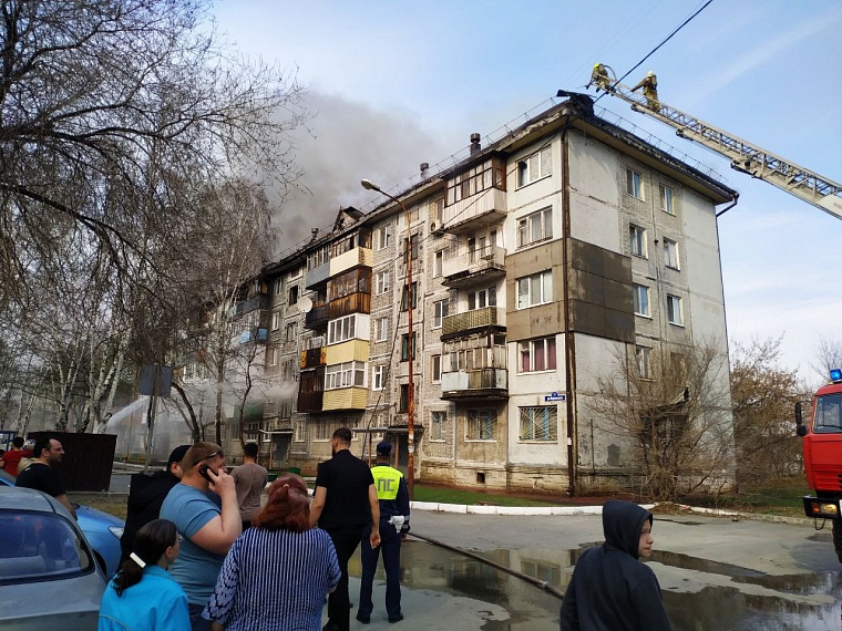 "Люди слышали хлопок": появились подробности пожара на улице Воровского