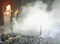 В тюменском СНТ "Ручеек" сгорел жилой дом