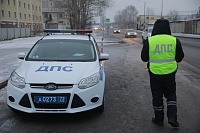 Из-за лобовой аварии на трассе Тюмень - Омск ограничили движение