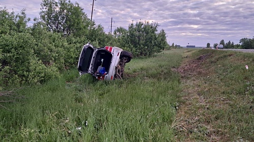 Водитель "Мазды" погиб в лобовом столкновении с "Киа" на трассе Курган - Тюмень