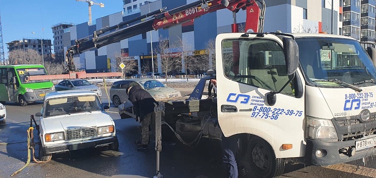 В Тюмени по горячим следам задержали водителя, скрывшегося с места наезда на школьника