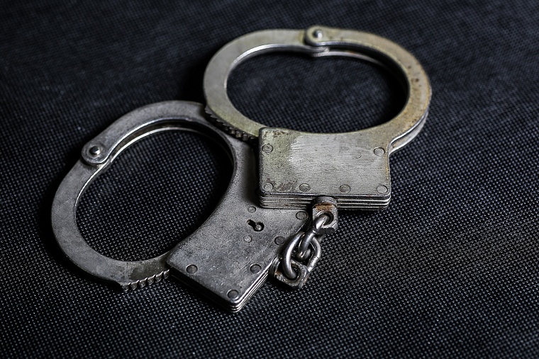 Брат на брата: в Тюменской области мужчина из ревности забил соперника