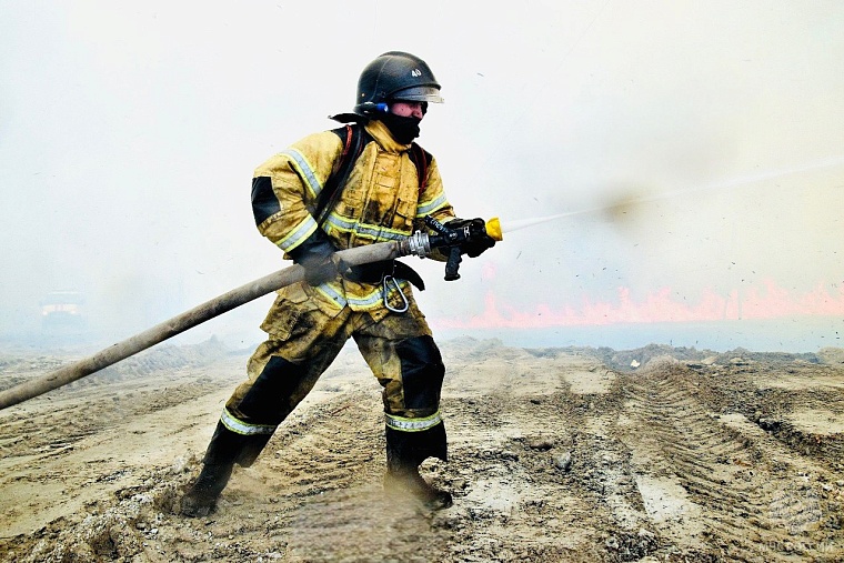 В Тюменской области оперативно потушили второй ландшафтный пожар
