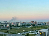 В Тюмени горит жилой дом по ул. Камчатской