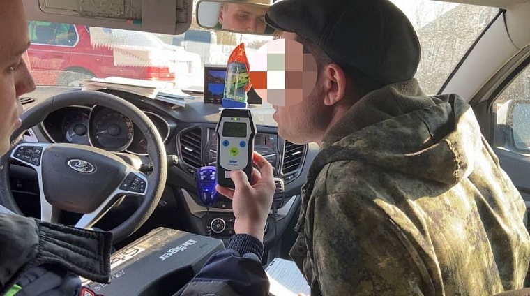 Пьяный житель Тюменской области поехал за добавкой и попался ГИБДД